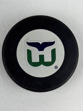 Hartford Whalers NHL Hockey Puck InGlasCo‎ Official Licensed Defunct Team
